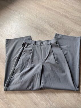 HALARA Pants NWT